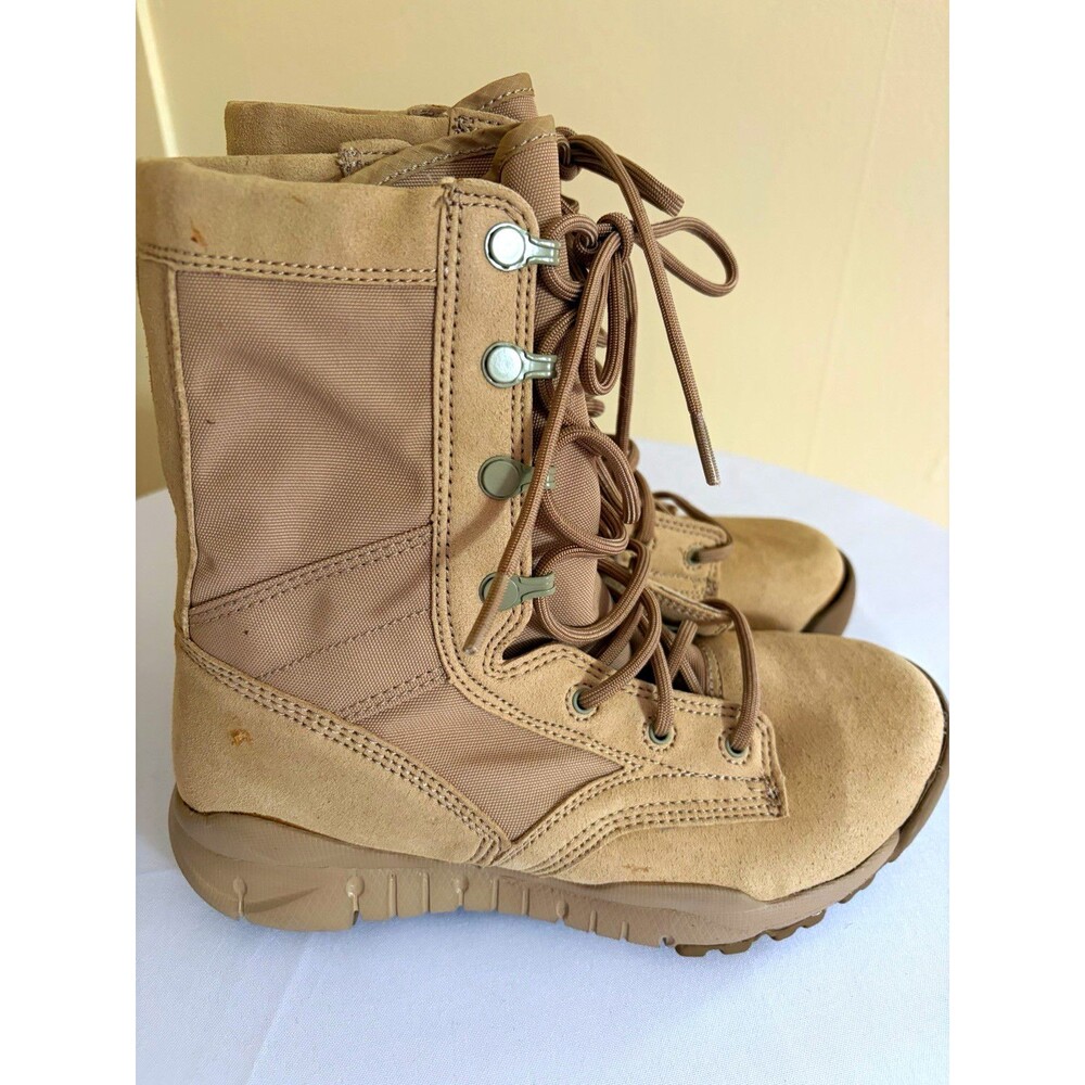 Nike Beige Tactical Boots Uninsulated US 4 Medium MPN 329798-221